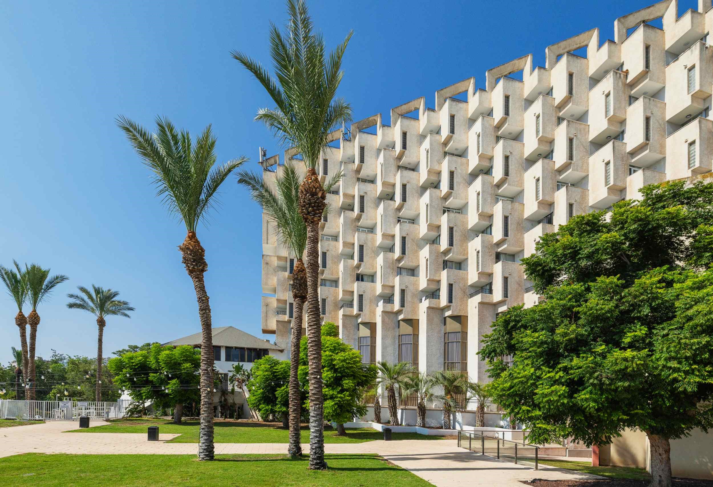 king-solomon-tiberias-00