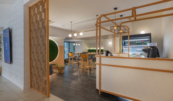 king-solomon-tiberias-lobby-bar-0