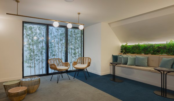 king-solomon-tiberias-lobby-bar-1